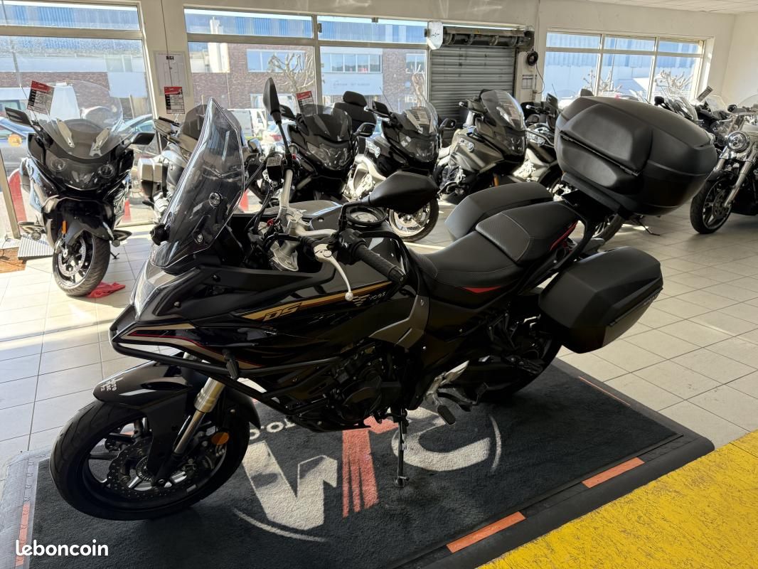 Voge 500 DS REP.ECH.POSS (image 3)