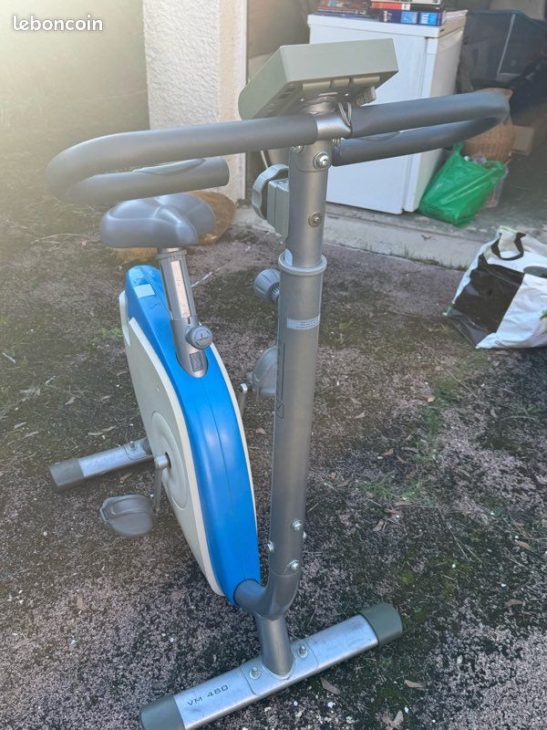 Vélo d'appartement VM 480 FC 400 DOMYOS - Vélos