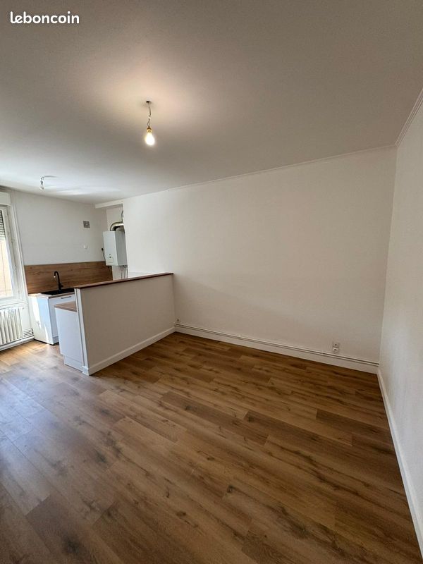 Appartement 2 pièces 44 m² · à Châtellerault · 44 m² · 500 €/mois