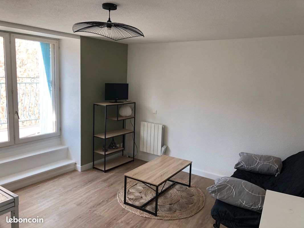 Appartement 1 pièce 28 m² · à Aurillac · 28 m² · 430 €