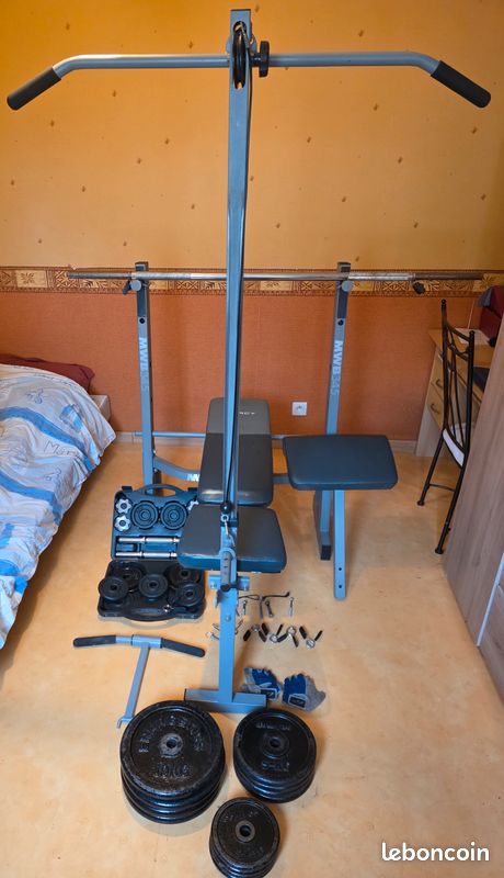 VEND BANC de MUSCULATION avec POIDS et BARRE (image 1)
