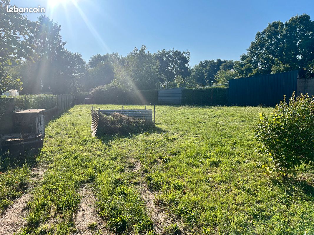 Terrain 292 m² · à Saint-Mars-du-Désert · 292 m² · 44 650 €