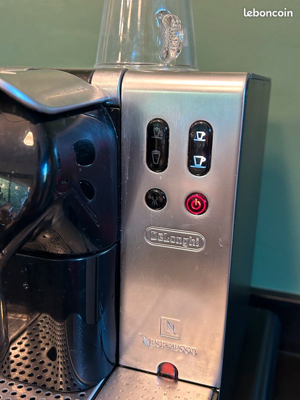 Cafetière Nespresso cappuccino Délonghi (image 6)