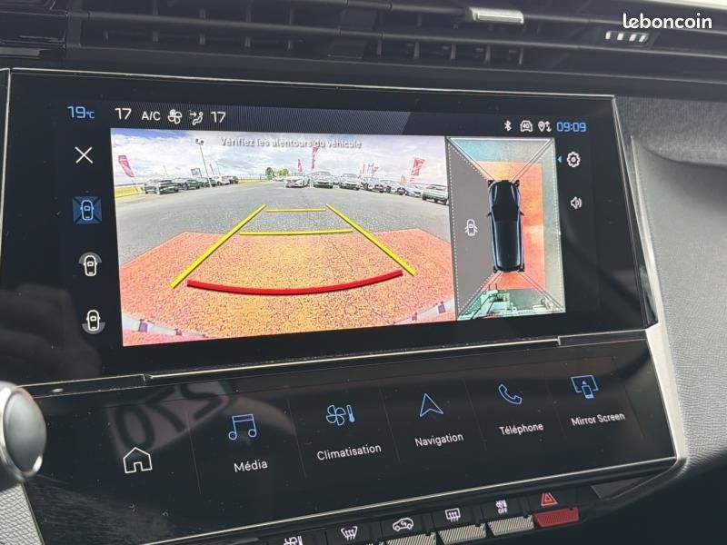 Peugeot 308 1.2 Hybrid 145ch Allure e-DCS6 (image 21)