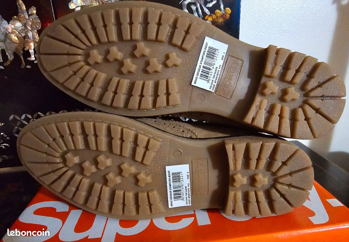 👞 Bottines Montantes superdry - Taille 43, Marron Clair Suédé, Neuves (image 3)