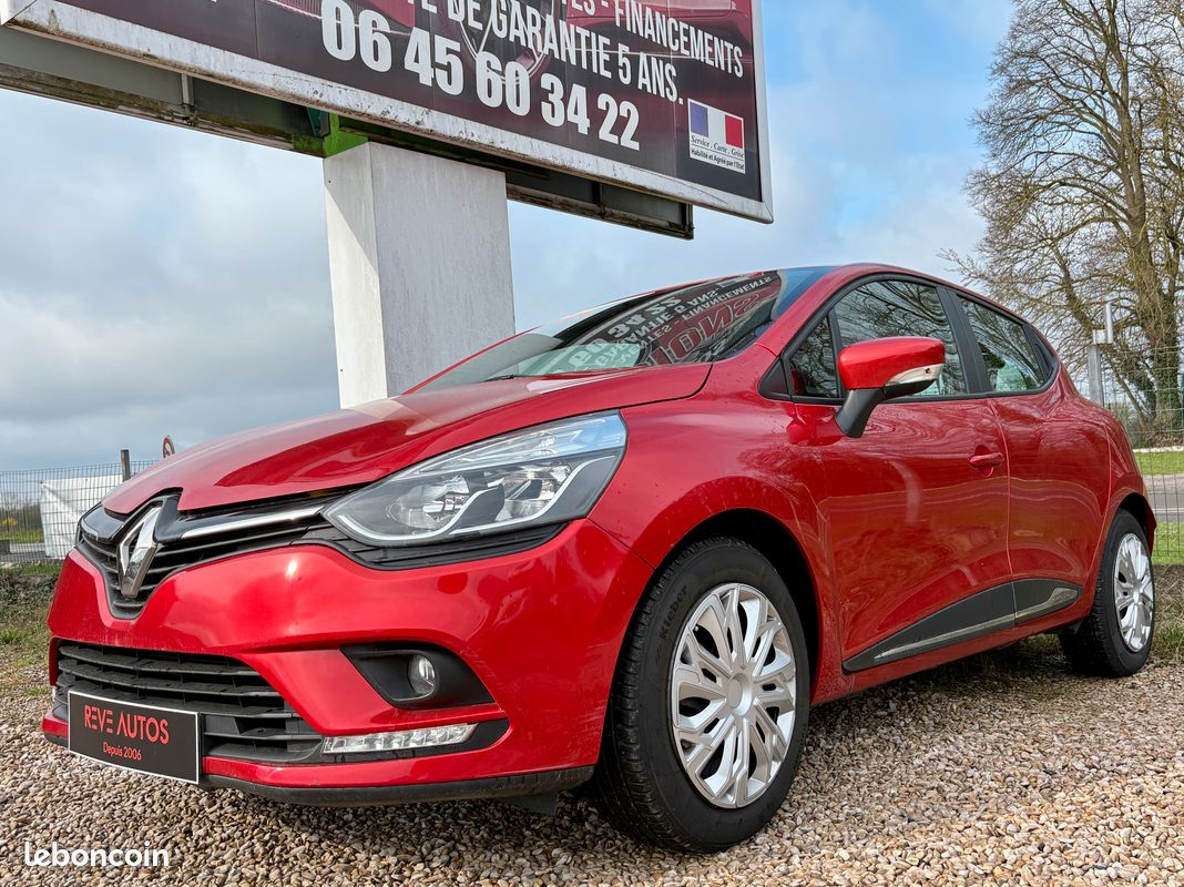 CLIO IV 0.9 TCE 90 CH FINITION ZEN 11/2020 36958 KM 11490e GARANTIE 6 MOIS TOTALE POSSIBILITÉ D'EXTENSION DE GARANTIE DE 48 MOIS REPRISE / FINANCEMENT POSSIBLE (image 2)