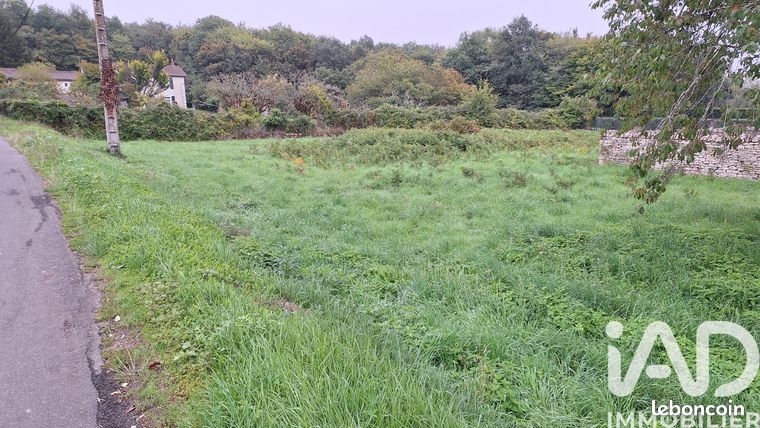 Terrain 2132 m² Voulême