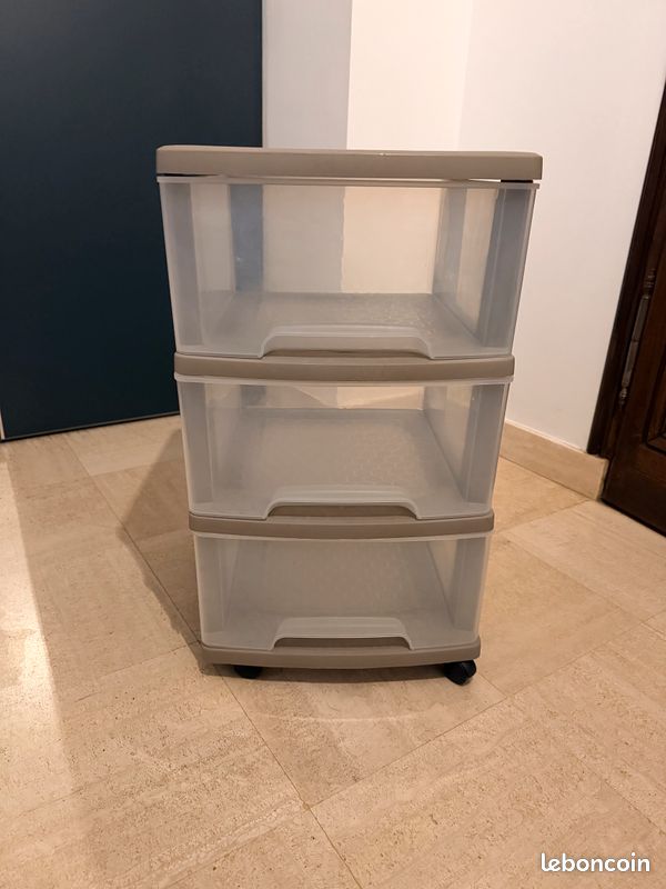 Etagère à tiroir en plastique sur roulette (image 1)