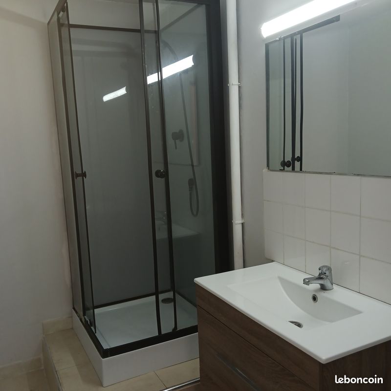 Appartement 5 pièces 80 m² · à Saint-Vallier · 80 m² · 680 €