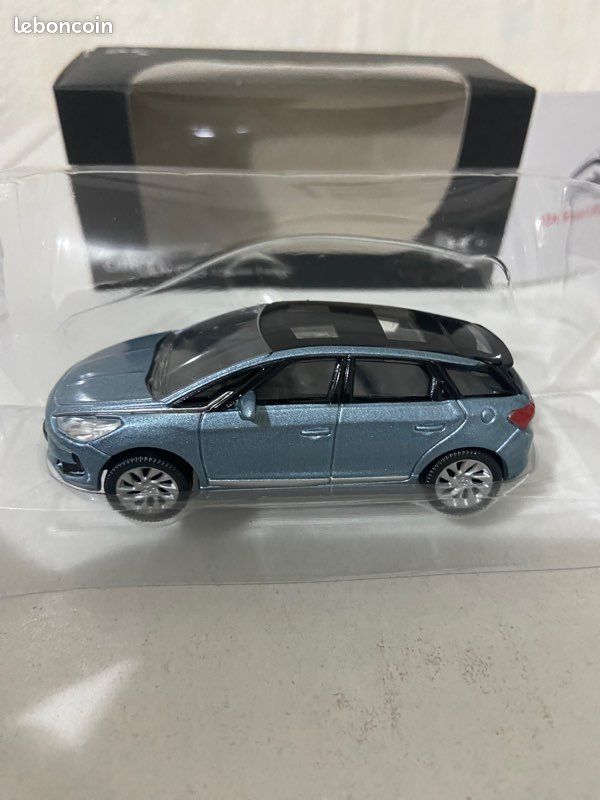 Citroen DS5 miniature Norev Collection