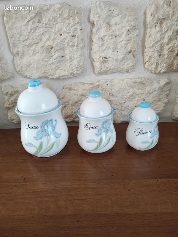 Pots à épices (image 1)