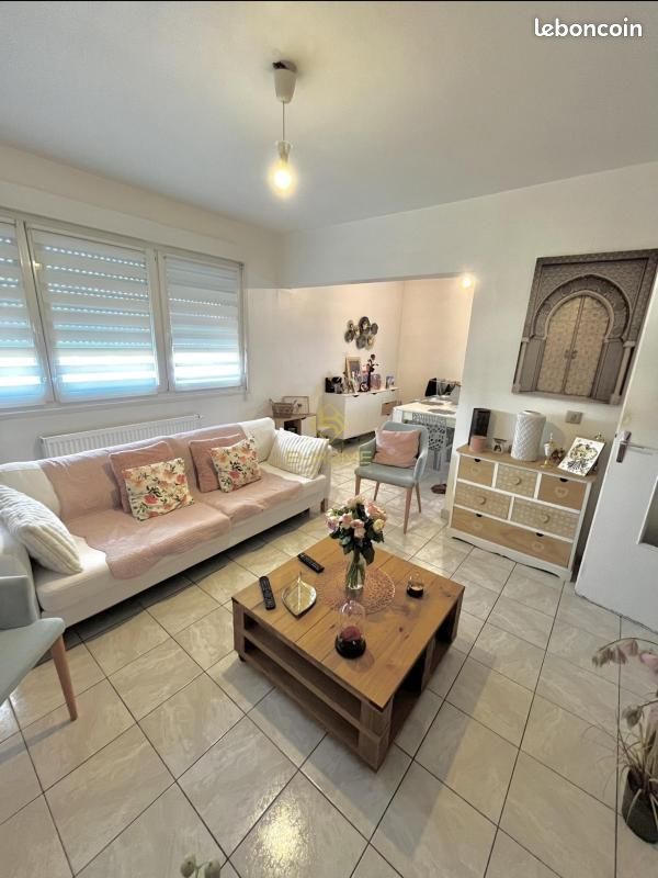 Appartement 4 pièces 97 m² · à Florange · 97 m² · 125 000 €