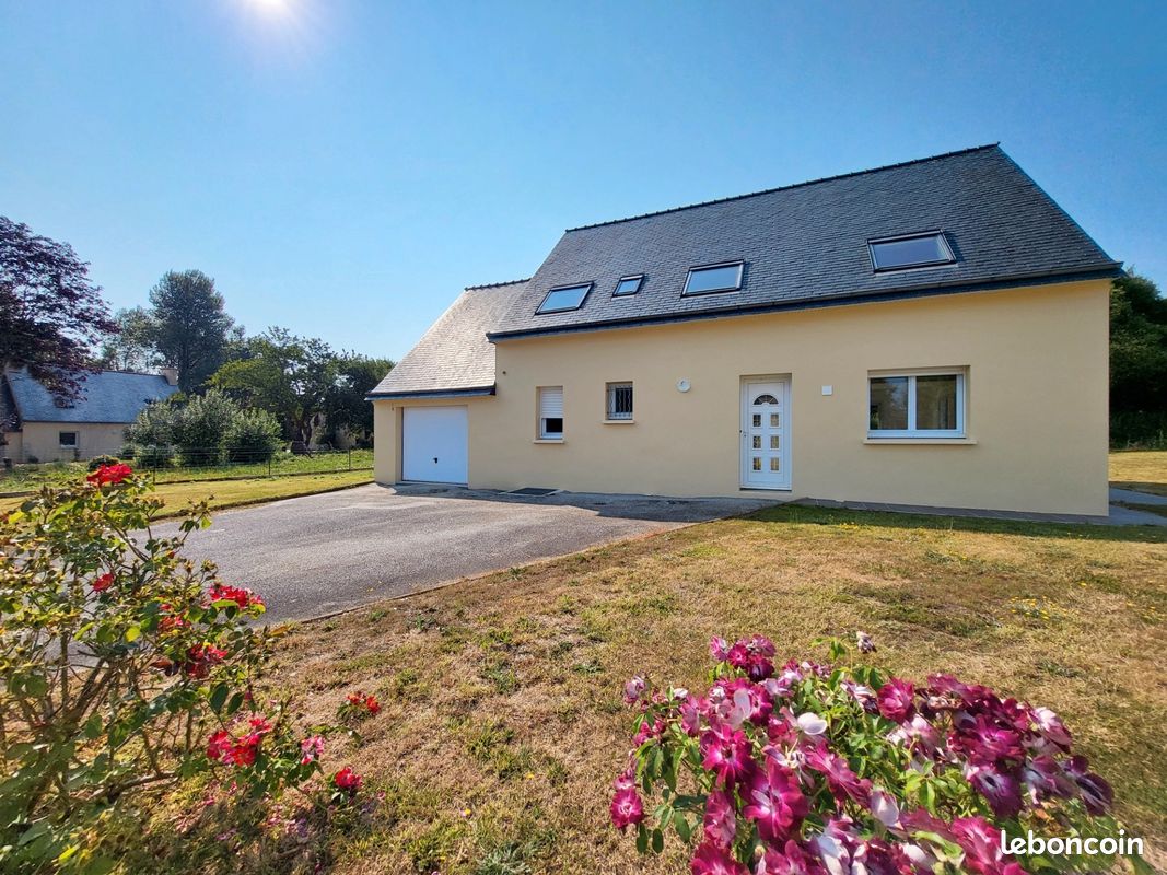 Maison 9 pièces 126 m² · à Argol · 126 m² · 295 000 €
