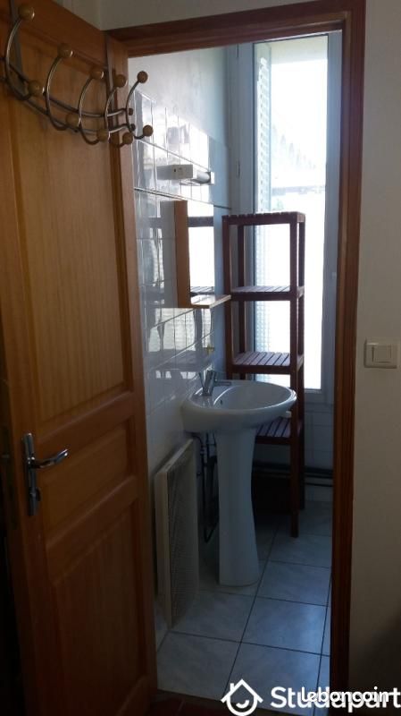 Appartement 1 pièce 20 m² · à Arcueil · 20 m² · 660 €/mois
