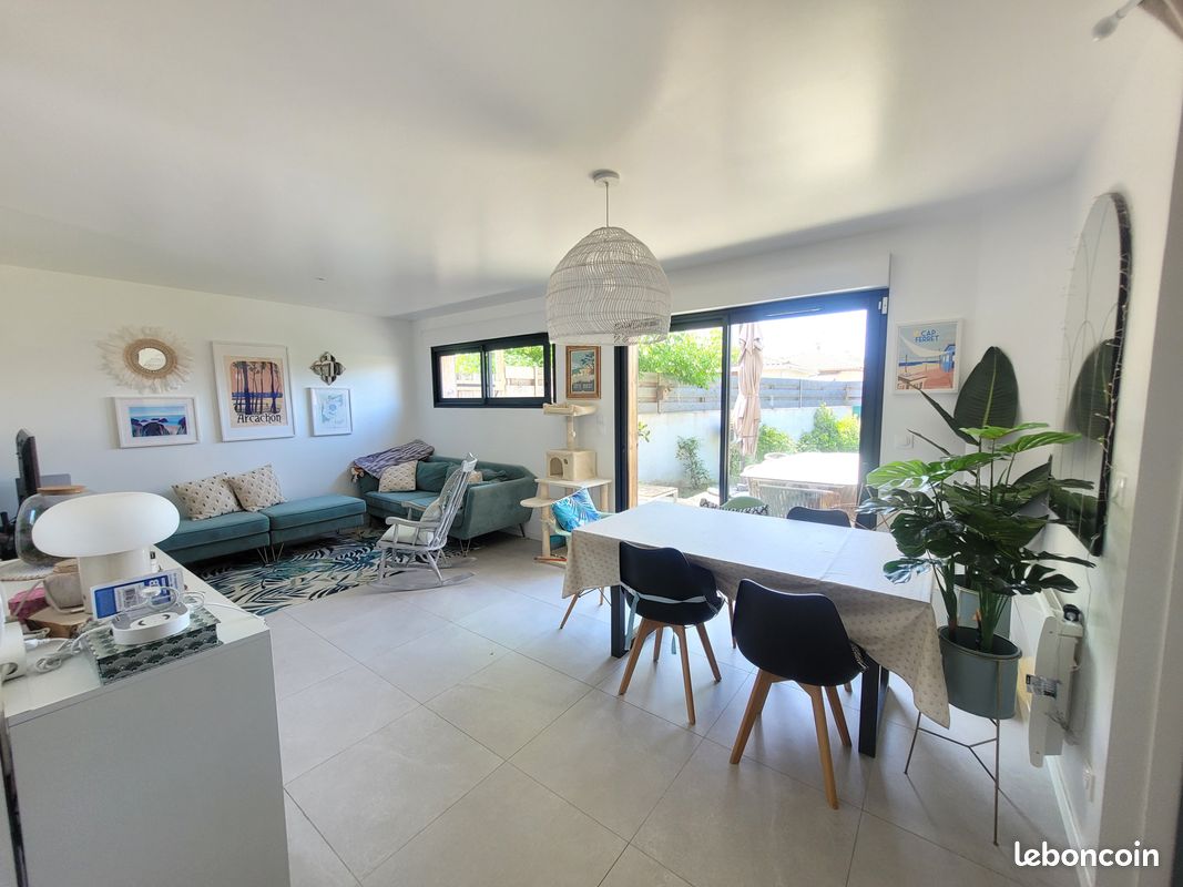 Maison 6 pièces 120 m² · à Gradignan · 120 m² · 1 950 €/mois