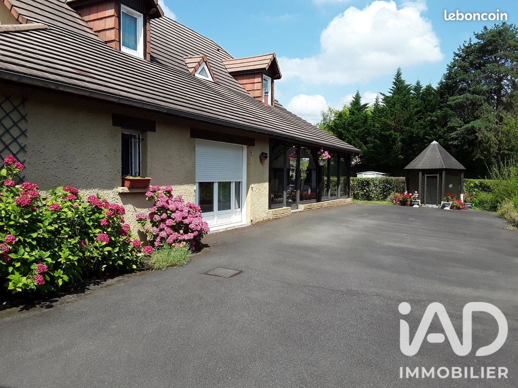Maison 8 pièces 200 m² · à Serres-Castet · 200 m² · 359 000 €