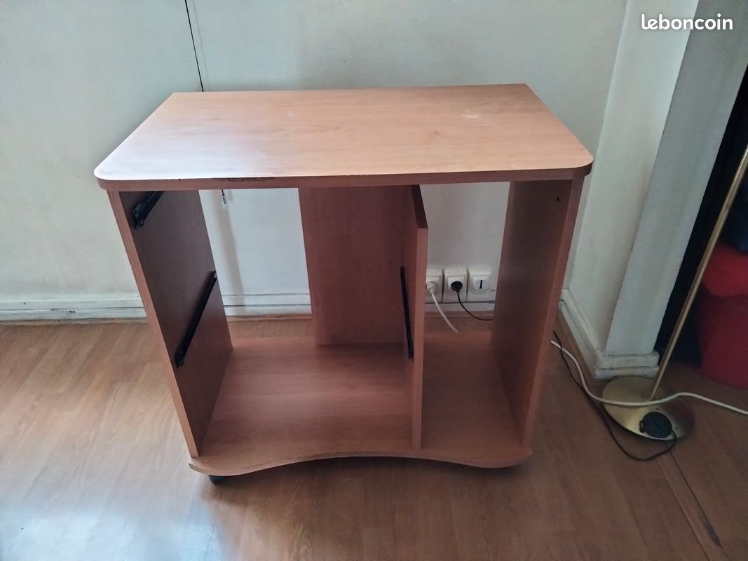 Mobilier de bureau informatique (image 1)