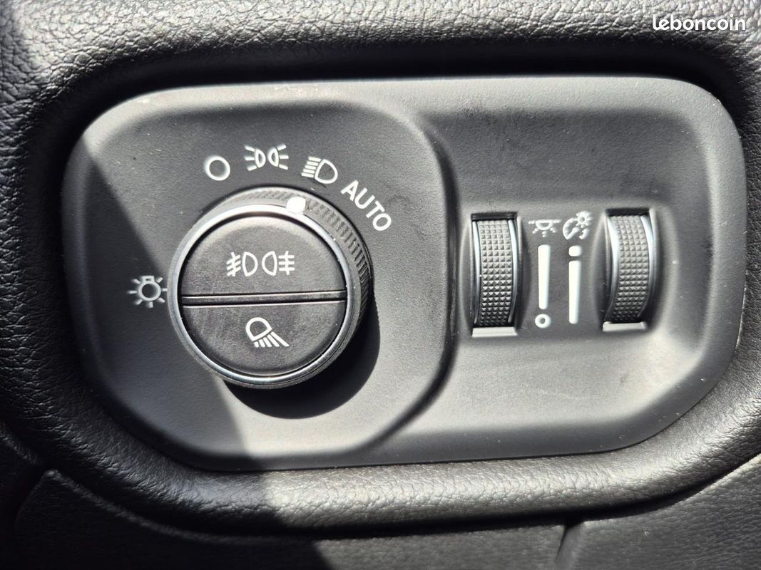 Dodge ram 1500 crew cab rebel (image 21)