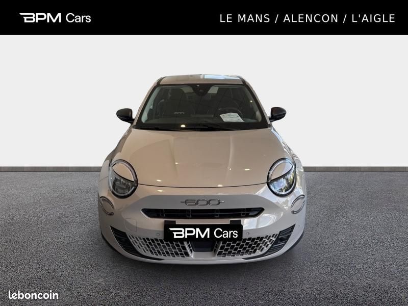 Fiat 600 1.2 Hybrid 136ch Pack Confort DCT6 (image 2)