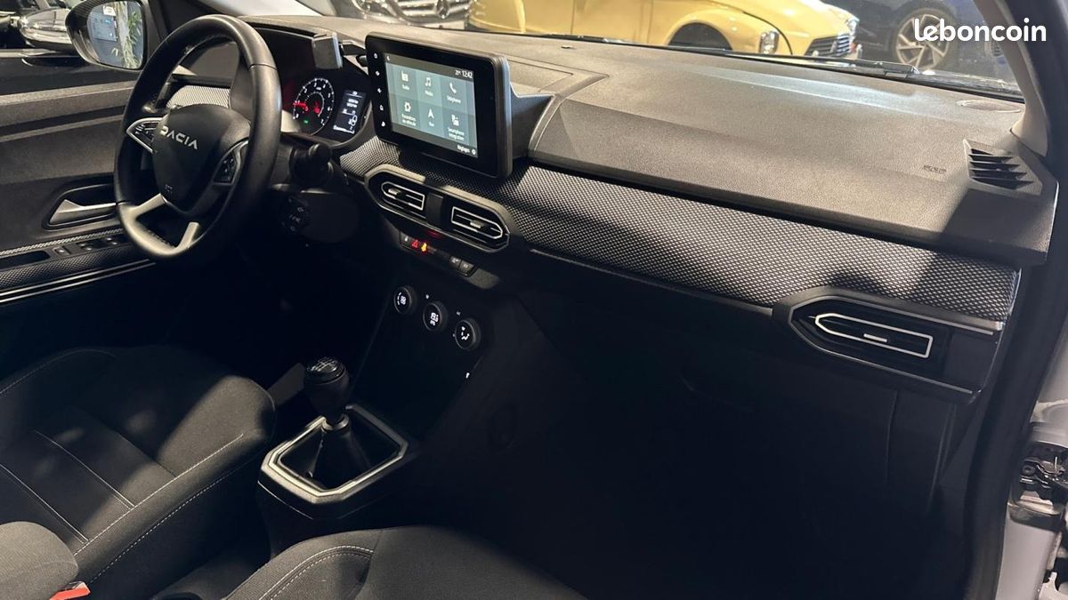 Dacia Jogger ECO-G 100 7 places Extreme (image 14)