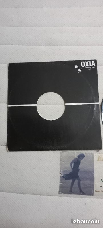 Vinyle oxia (image 2)