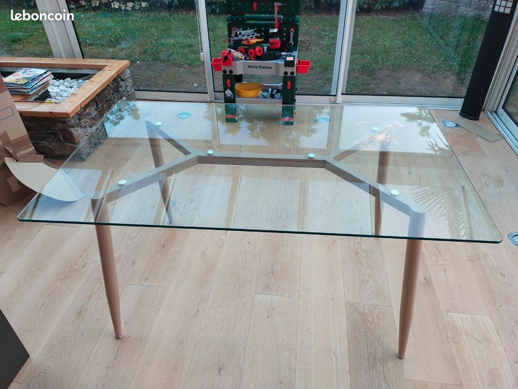 Table en verre but (image 5)