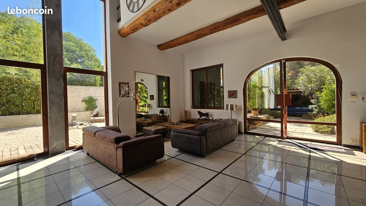 Propriété 4 pièces 170 m² (image 7)