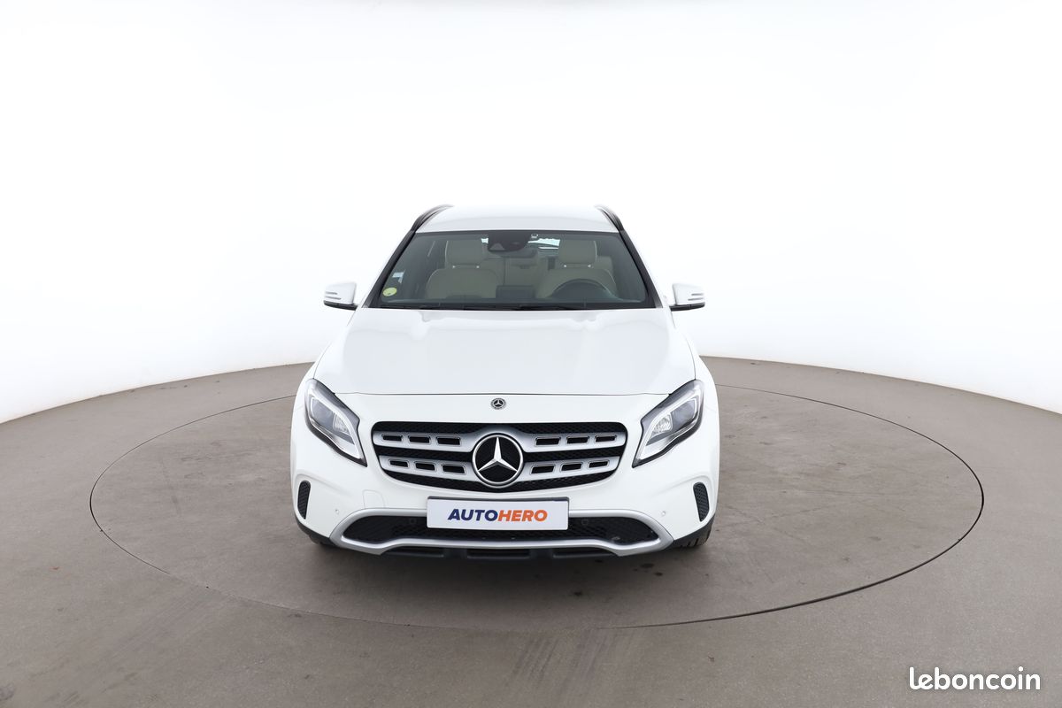 Mercedes-Benz GLA 200 d Inspiration 7G-DCT 136 ch (image 14)