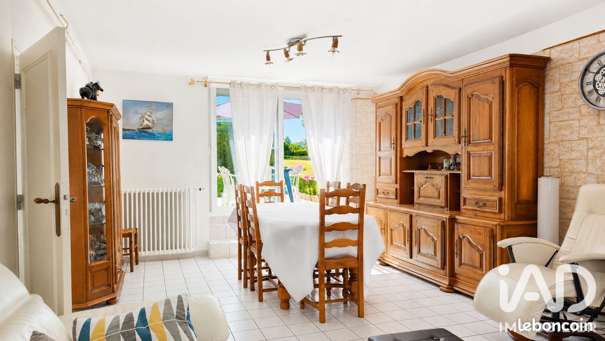 Maison 6 pièces 153 m² · à Plouguenast-Langast · 153 m² · 250 000 €