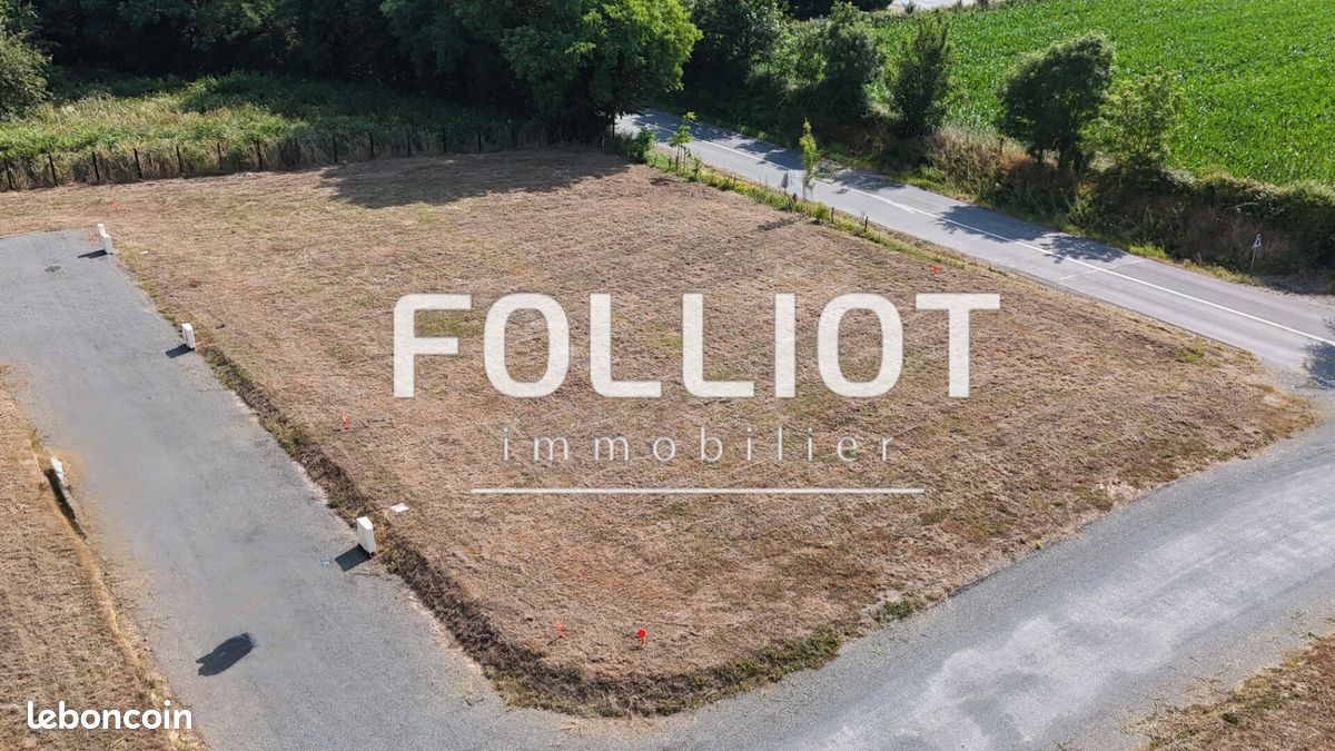 Terrain 432 m² · à Saint-Planchers · 432 m² · 116 000 €