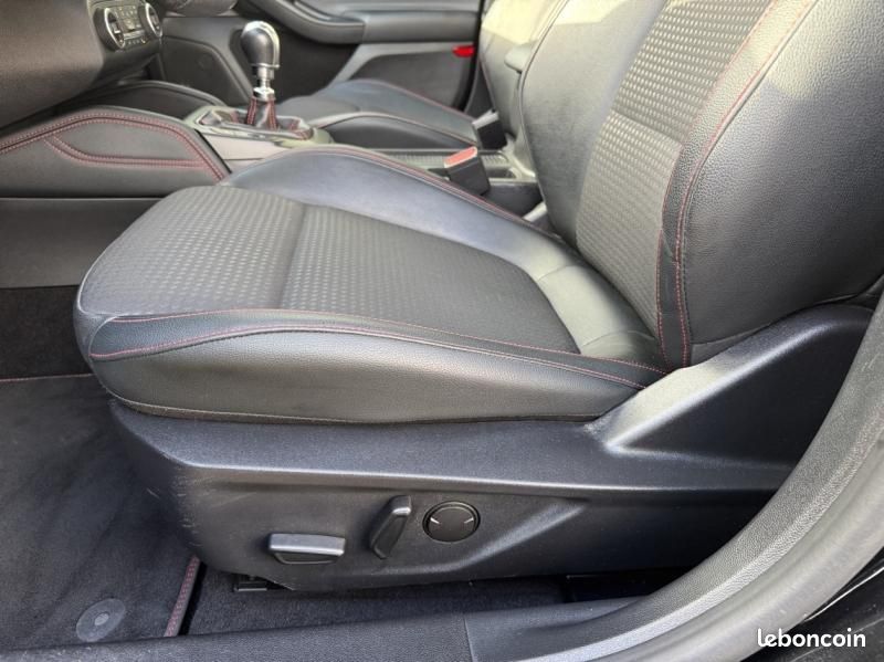 Ford Focus 1.0 Flexifuel 125ch mHEV ST-Line X (image 13)