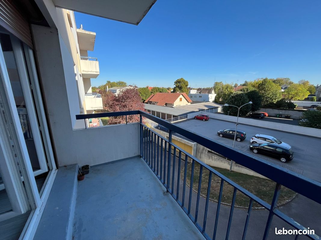 Appartement 1 pièce 27 m² · à Châlons-en-Champagne · 27 m² · 63 000 €