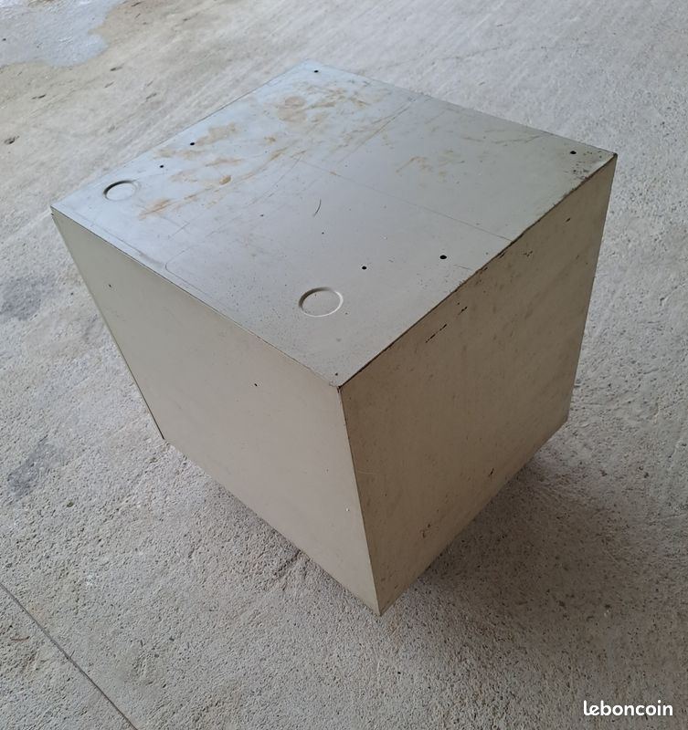 Caisson / placard métallique à roulettes 1 porte battante beige en l'état (image 10)