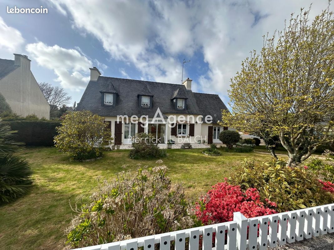 Maison 7 pièces 148 m² · à Plouaret · 148 m² · 238 000 €