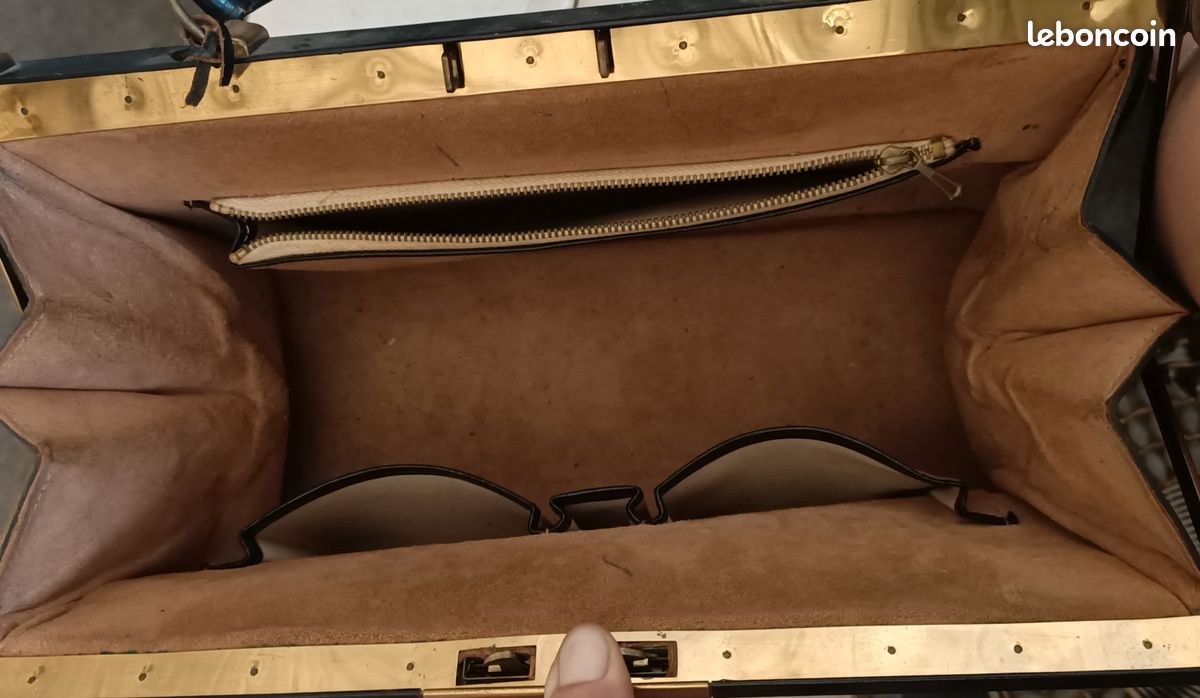 Sac à main ancien en cuir noir (image 3)