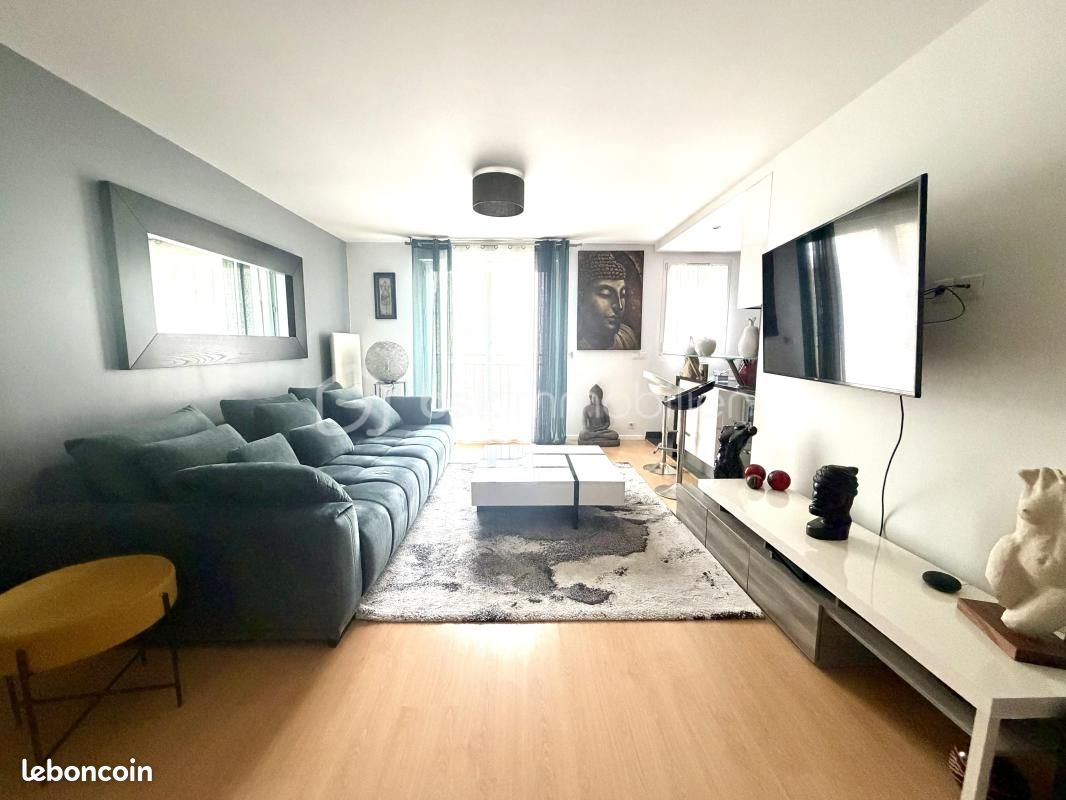 Appartement 3 pièces 63 m² · à Mandres-les-Roses · 63 m² · 210 000 €