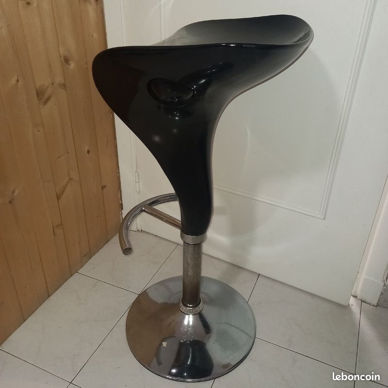 Les 4 tabouret pour le barre ou pour salle à manger (image 2)