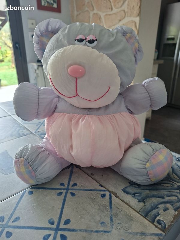 Doudou ours en tissu . Hauteur 30 cm (image 1)