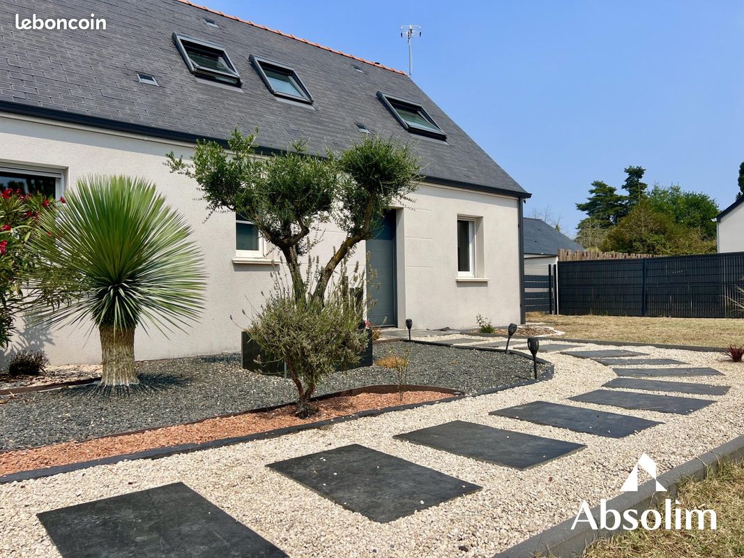Maison 7 pièces 140 m² · à Vivy · 140 m² · 315 000 €