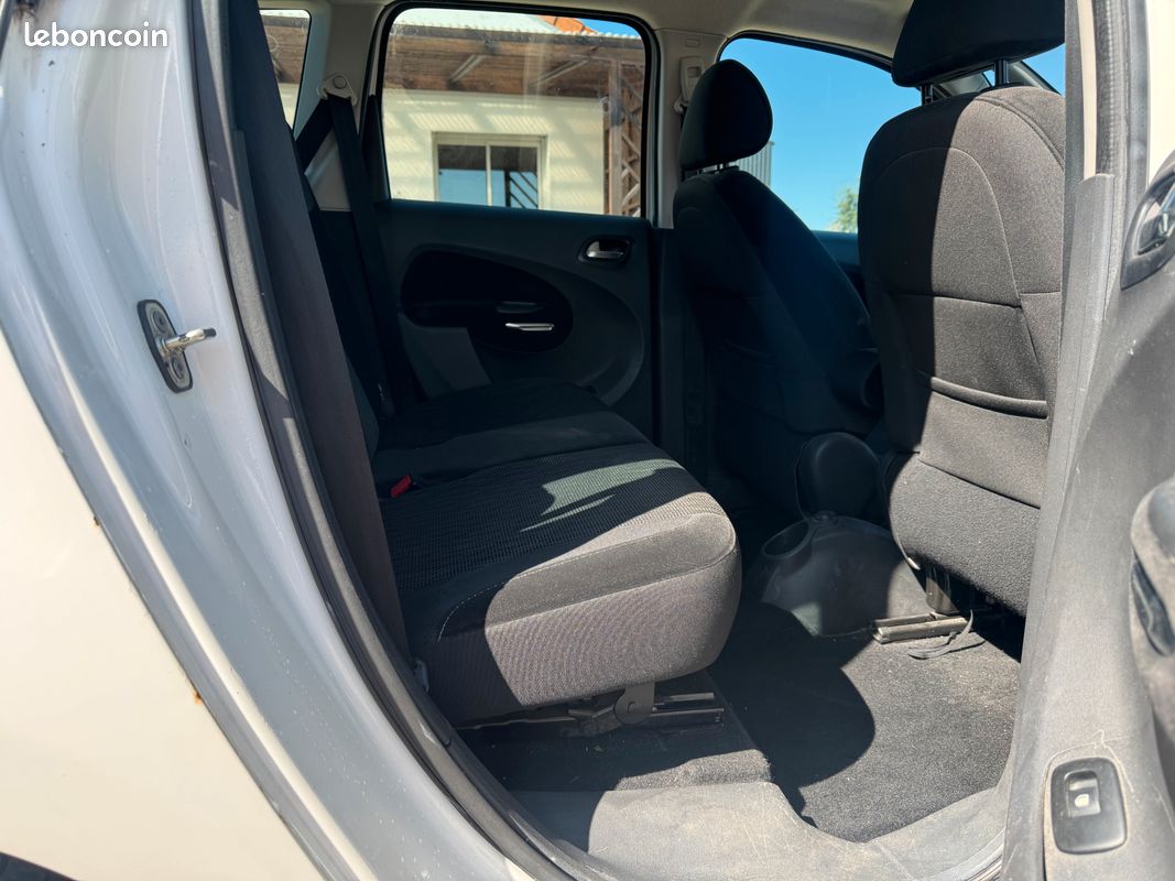 CITROËN C3 Picasso 1.4 Ess 95 cv, Garantie 3 Mois (image 4)