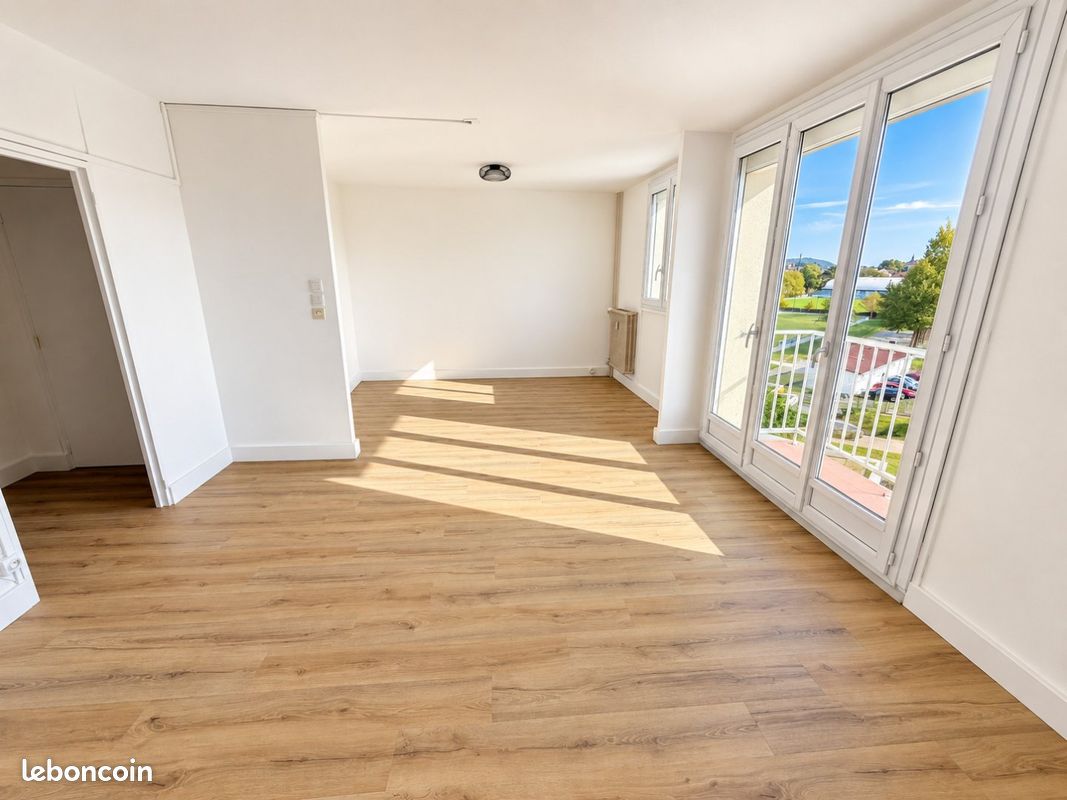 Appartement 4 pièces 63 m² · à Montbéliard · 63 m² · 690 €/mois