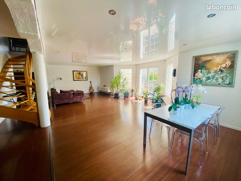 Appartement 5 pièces 179 m² · à Besançon · 179 m² · 299 900 €