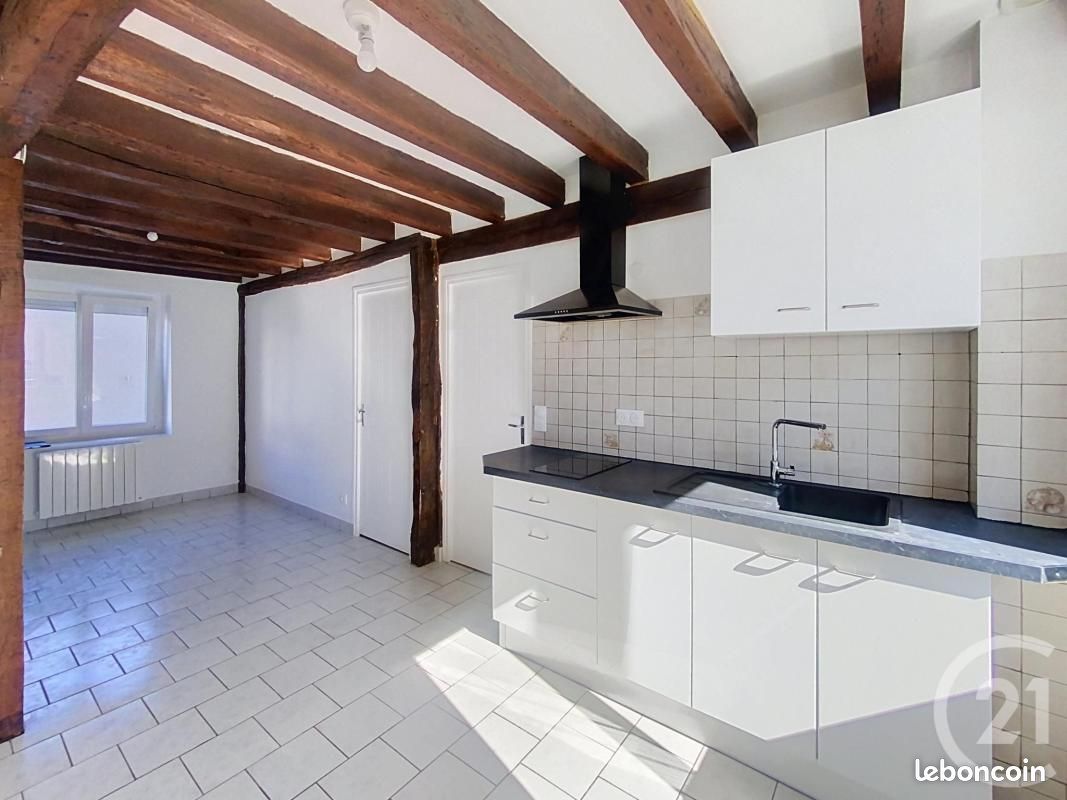 Appartement 3 pièces 45 m² · à Lailly-en-Val · 45 m² · 600 €/mois