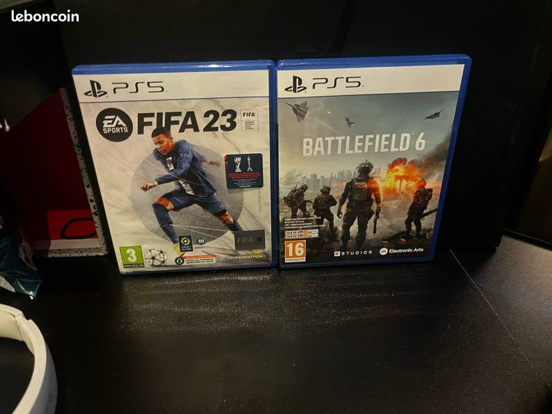 Ps5 set up (bureau led , clavier logitech , souris logitech manette edge tv Sony 4K et écran msi 27 pouces incurvé 160 Hertz jeu battlefield6 fifa 23) (image 3)