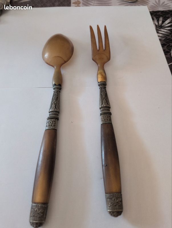 Duo ancien de service – corne naturelle & métal argenté – 1900–1950 (image 2)