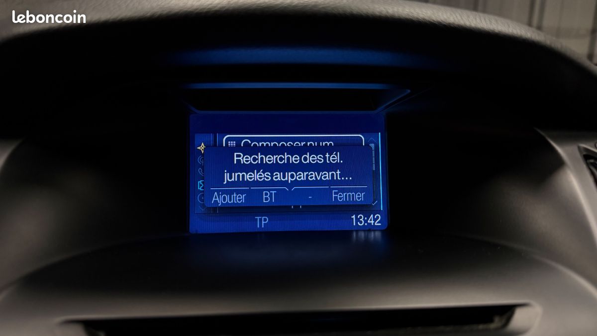 FORD FOCUS SW 1.0 ECOBOOST 125 CH TITANIUM-X START-STOP DISTRIBUTION REMPLACEe (image 44)