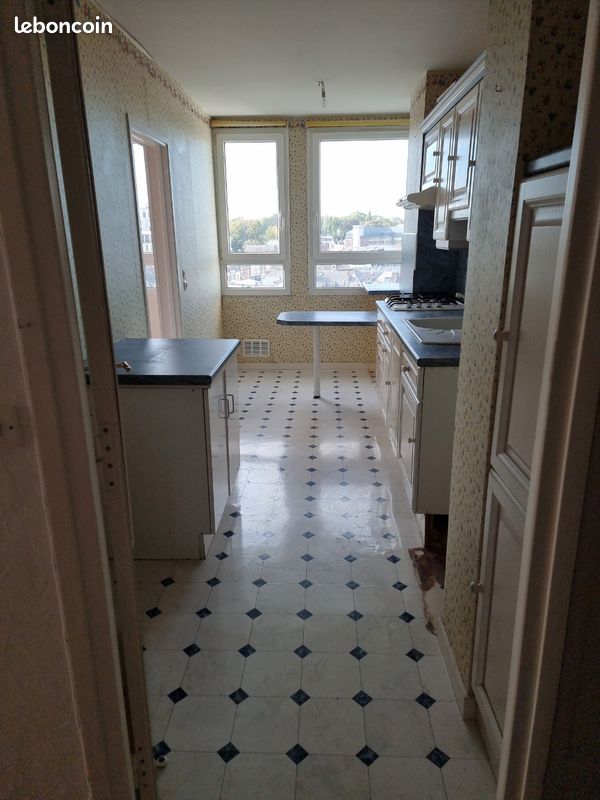 Appartement 2 pièces 80 m² · à Arras · 79,7 m² · 156 000 €