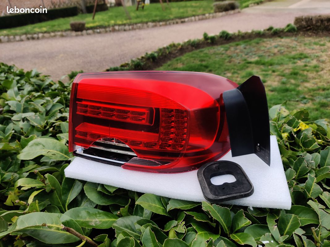 FEU Arriere TIGUAN (image 3)