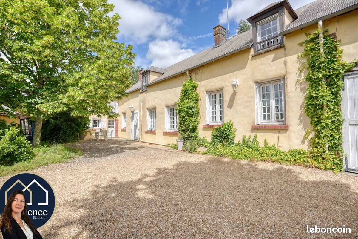 Maison 6 pièces 195 m² · à La Boissière-École · 195 m² · 499 000 €