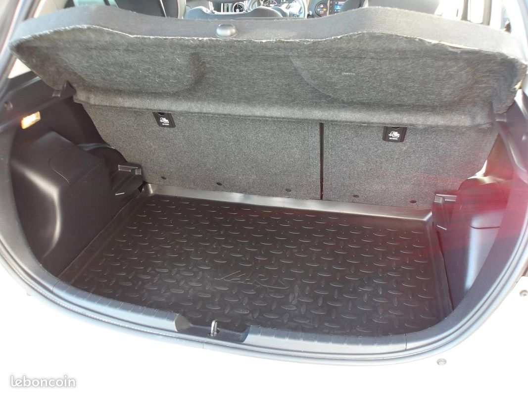 Toyota Yaris 110 VVT-i Design Y20 CVT 5p RC19 (image 13)